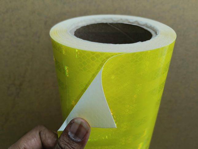 Lemon Green -High Intensity- Diamond Grade seamless PET reflective sticker