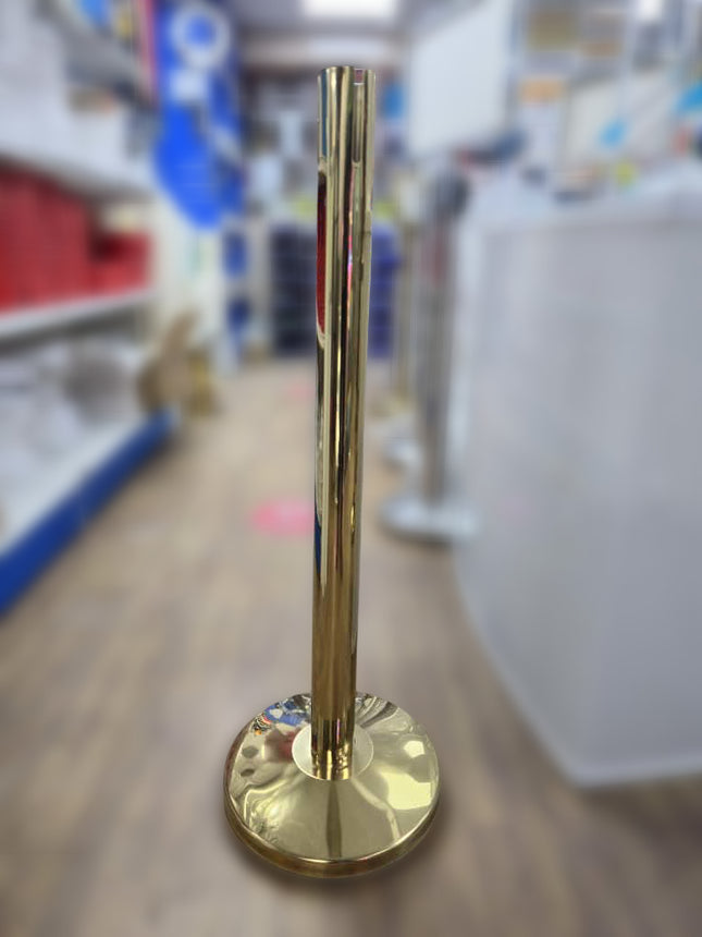 Q Stand - Retractable Gold Post - Without Band